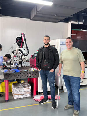 Welding Robot:Warmly Welcome Customers To Visit Our Factory To See The Welding Robot Working